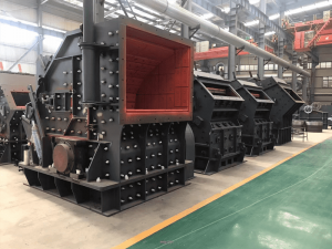 顎式破碎機和反擊式破碎機有區(qū)別在哪？各自有什么...