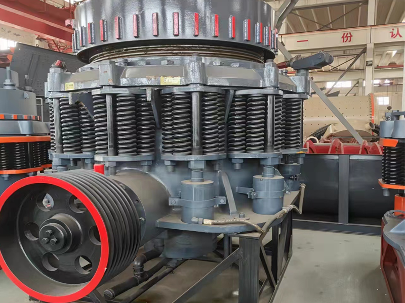 圆锥破碎机如何选择，选对品牌 保证质量是重点 - 上海丁博重工（images 1）